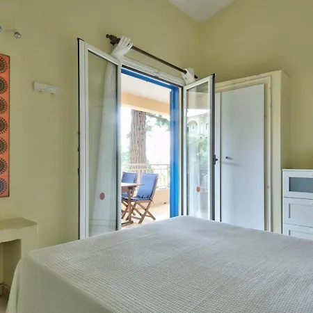 Serena Vila Nisaki (Corfu)